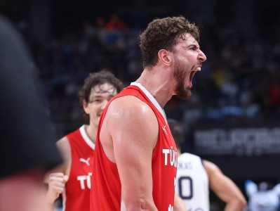 乐动体育包含赛前底特律活塞备战欧篮联，豪取连胜细节曝光，赛场秩序良好，阵容厚度经受考验的词条