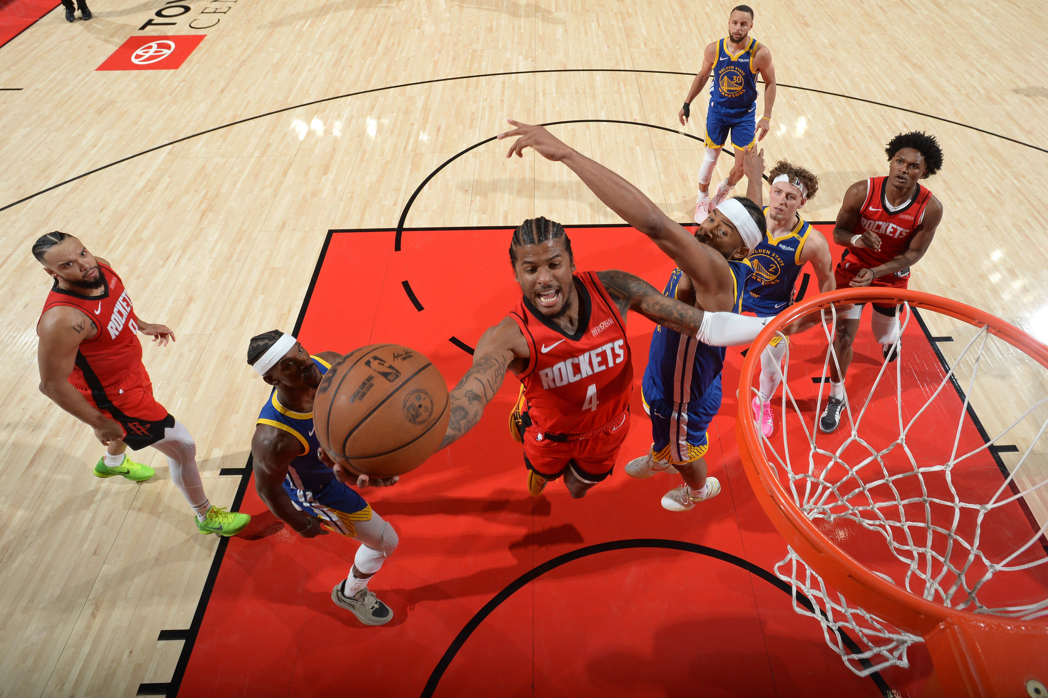 包含集结日体能课后，休斯敦火箭再遭质疑备战NBA总决赛，引发热议，训练强度明显提升的词条